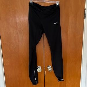 Nike running leggings - black with zippers to ankle